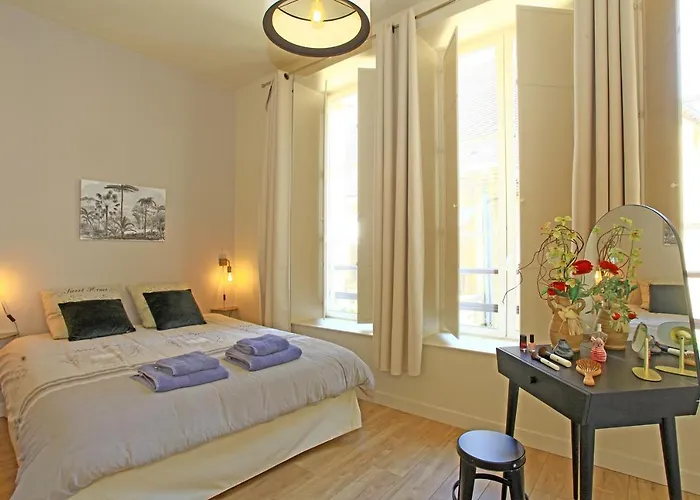 Appartement centre médiéval le Boudoir de Marie