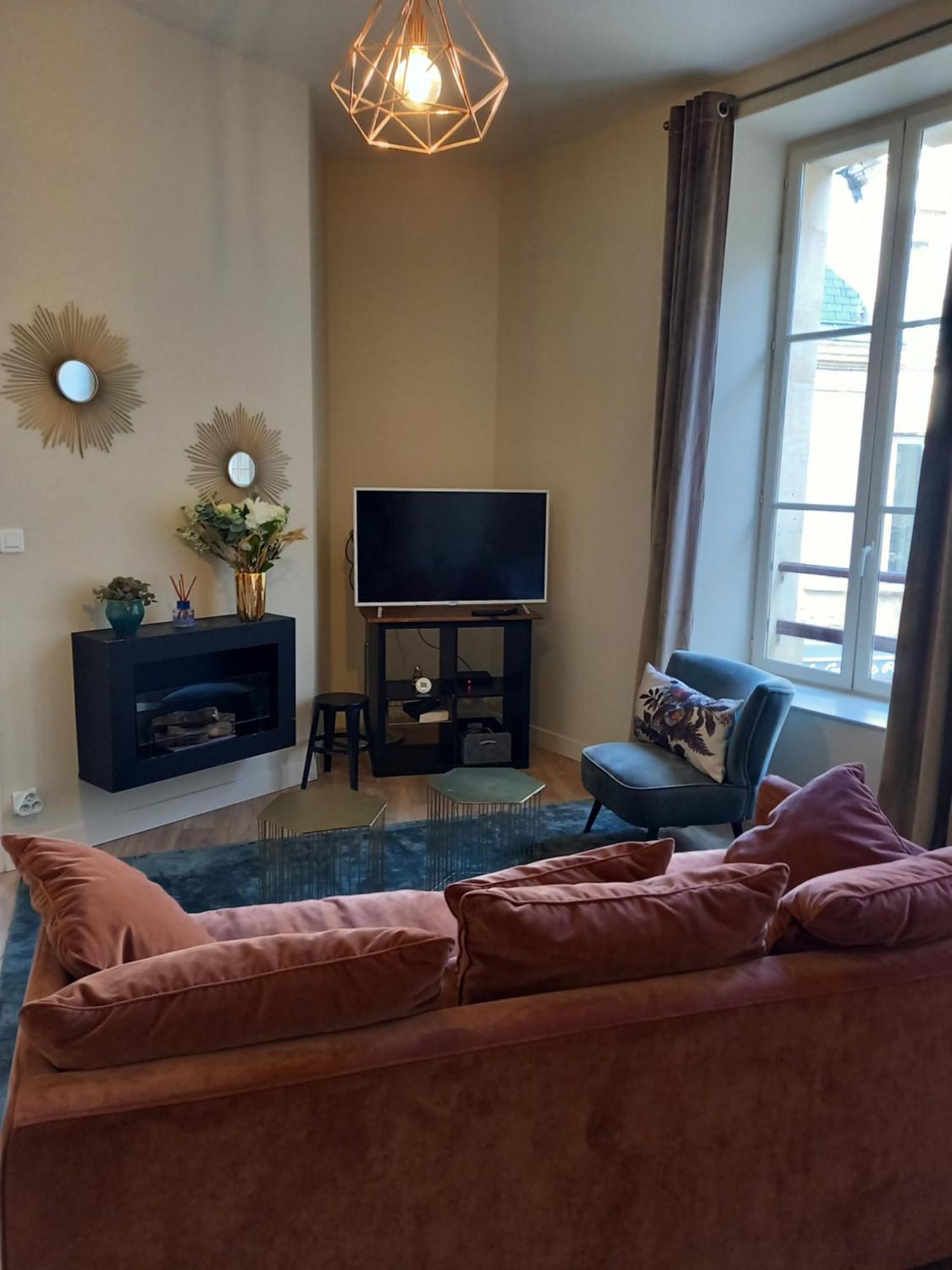 Apartment Centre Medieval Le Boudoir De Marie